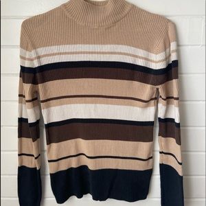 crew neck long sleeve sweatshirt